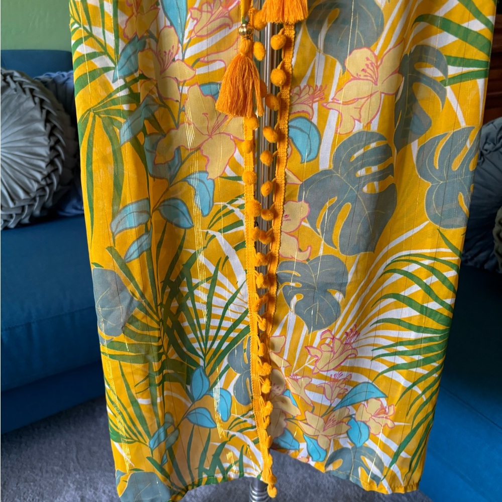 Swimsuit Coverup - Picture 4 of 8